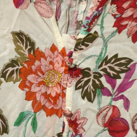 Rose + Olive Women’s Top Plus Size 2XL Floral V-Neck 3/4 Sleeve Flowy Relaxed - Picture 5 of 8